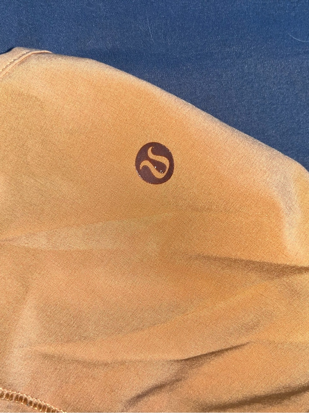 Lululemon yellow hotty hot shorts - Picture 3 of 4